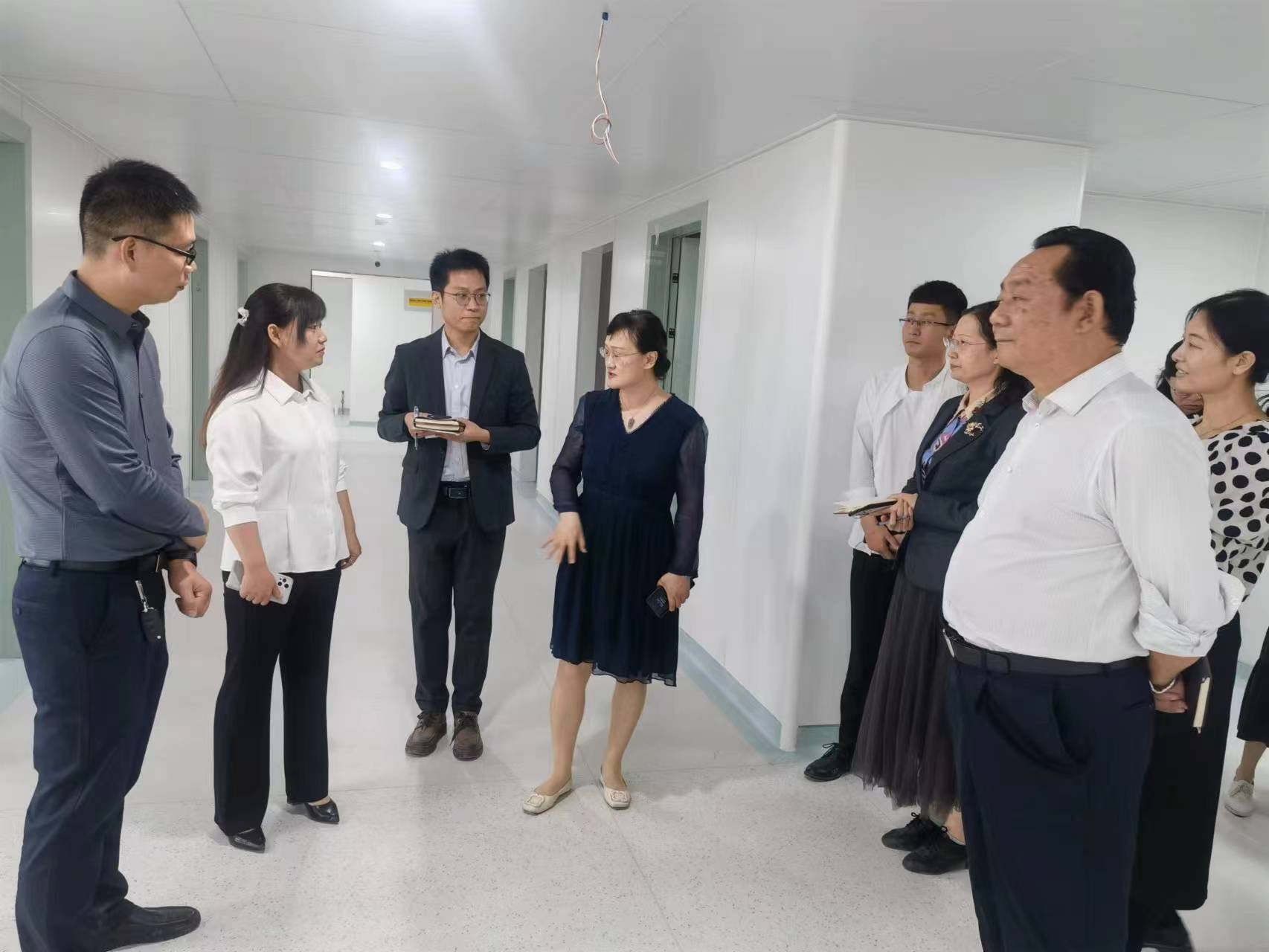 开云足球手机版app下载携手巴黎圣日